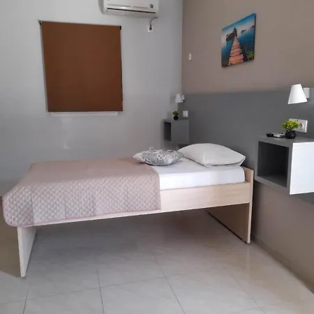 Aza Апартаменты